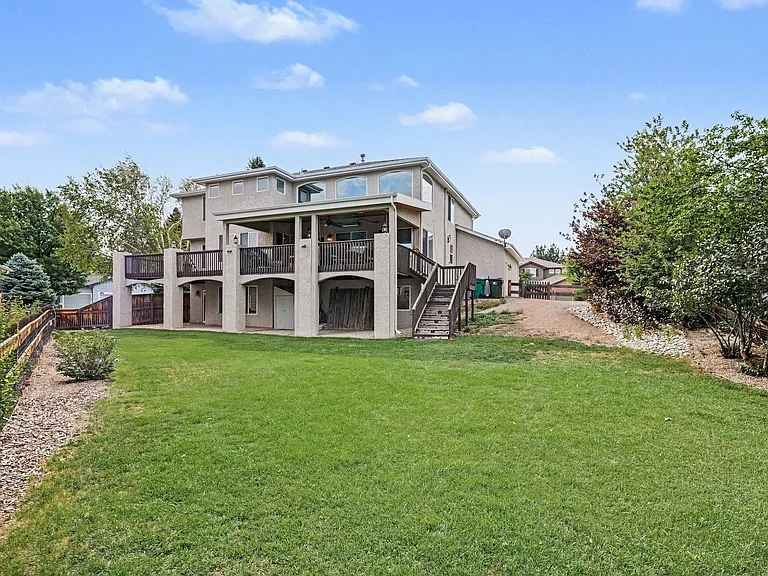 5525 Samuel Peak — Photo 27