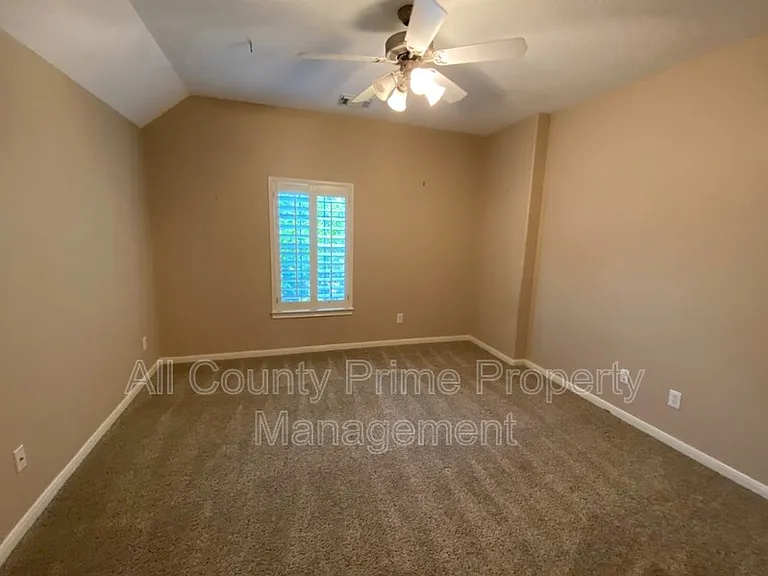26226 Bright Dawn Ct — Photo 21