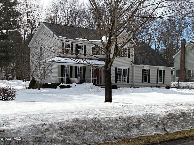 3rd image of 65 Hearthstone Drive