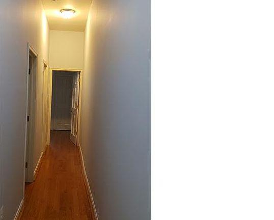 3rd image of 1618 W Westmoreland St #1