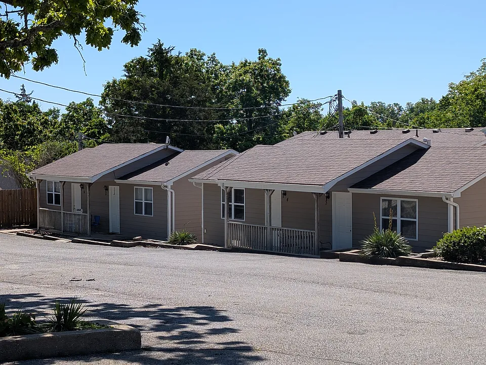 Deer Run Apartments