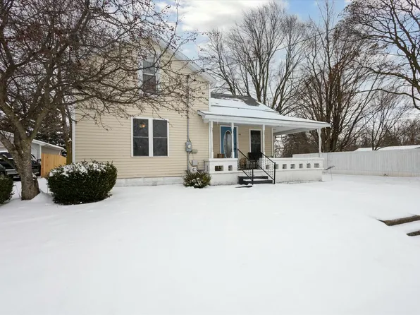 404 N Traver St, Saint Johns, MI 48879