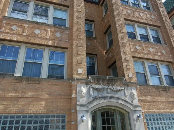 340 S Kenilworth Ave APT 1, Oak Park, IL 60302