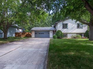 7808 N College Park Dr, Brooklyn Park, MN 55445