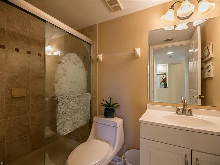 5741 Deauville Cir #F108 — Photo 10