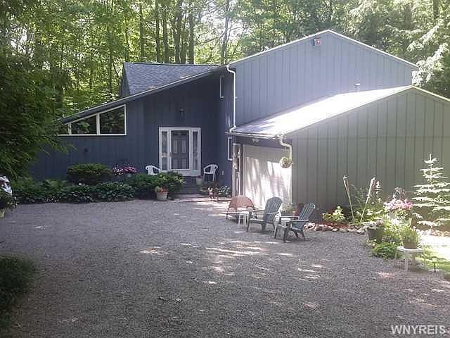 1st image of 5930 Woodlee Ct
