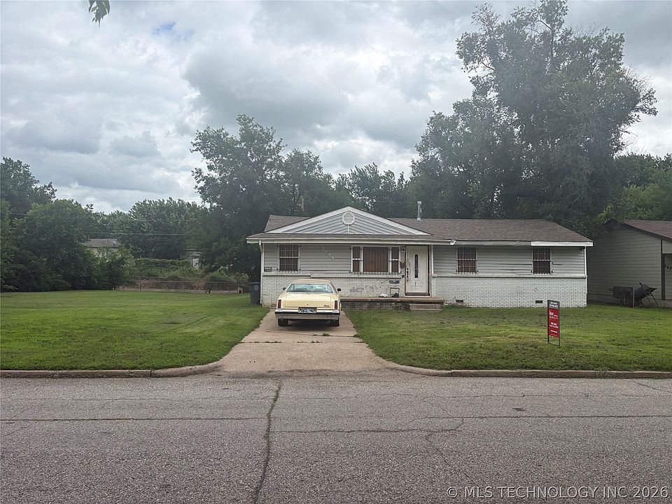 1st image of 5233 N Frankfort Ave