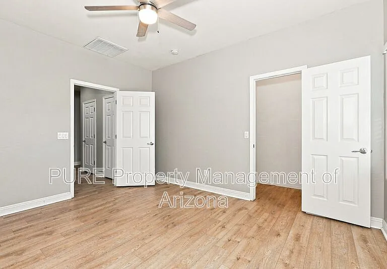 536 E Yellow Wood Ave — Photo 19