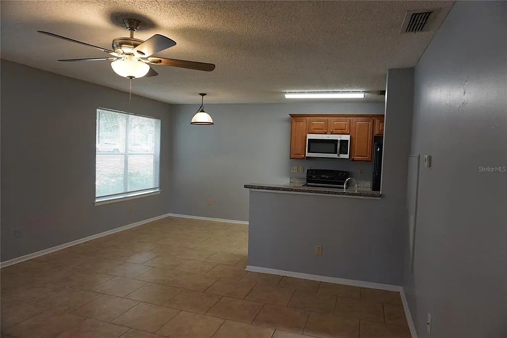 1 bed, 1.0 bath, 674 sqft, $1,400 — Photo 4
