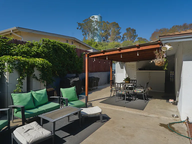 3927 Marron St — Photo 14