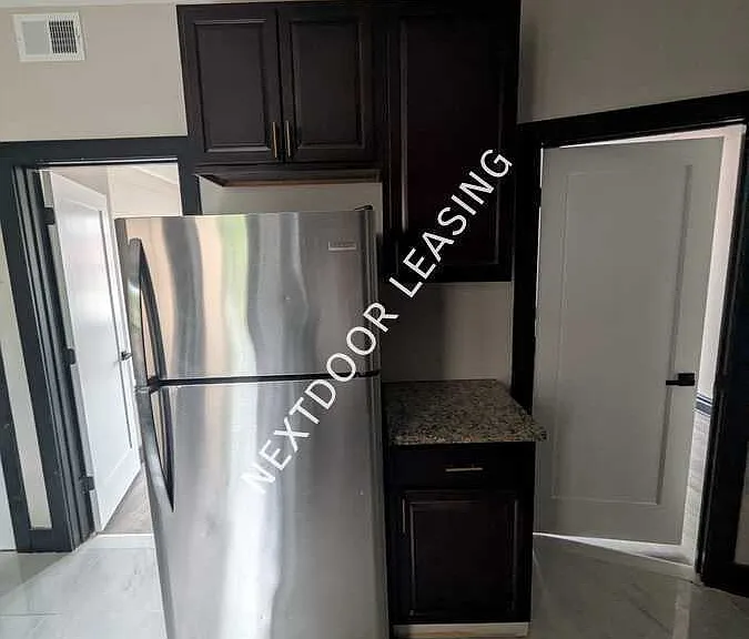 233 Fowler Ave #1M — Photo 2