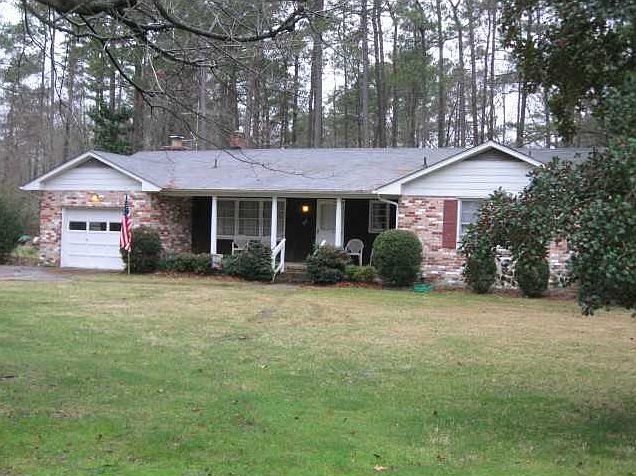 1st image of 221 Jethro Ln