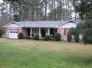 221 Jethro Ln, Yorktown, VA 23692