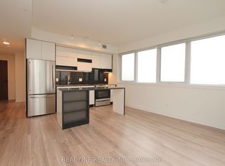 4065 Confederation Pkwy #3104, Mississauga, ON L5B 0G4