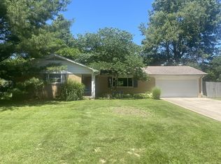 4341 E Kinser Dr, Bloomington, IN