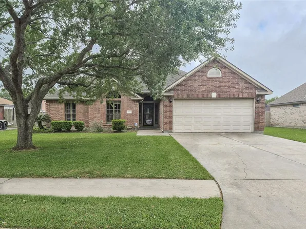 108 Audubon Woods Dr, Richwood, TX 77531