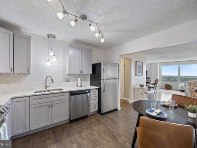 205 E Joppa Rd APT 2403, Towson, MD, 21286