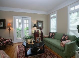 1056 Shady Spring Ct, Lawrenceville, GA 30045
