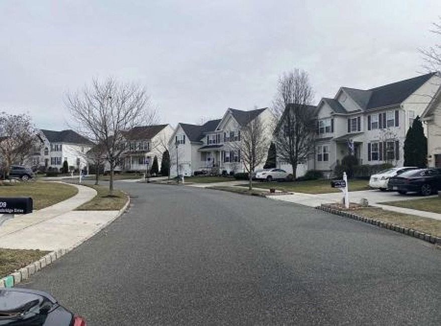 608 Bainbridge Dr, Mullica Hill, NJ 08062 Zillow
