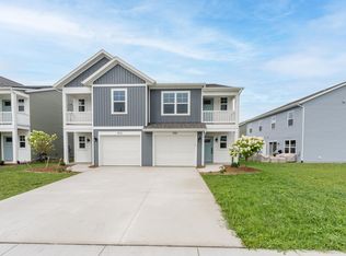 908 Indiana Ave #11, South Haven, MI 49090