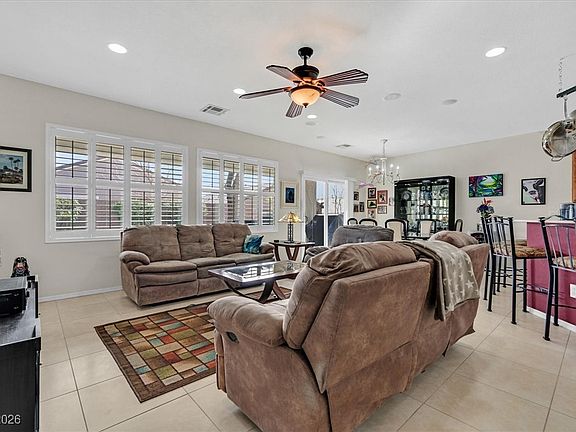 4th image of 2493 Penumbra Dr