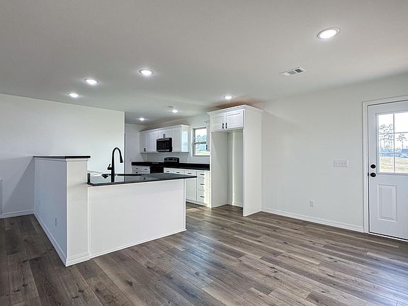 4th image of 113 Private Road 3534