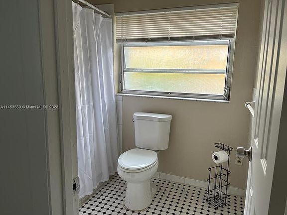 5th image of 2314 SW 60th Ave #2314