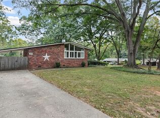 3068 Hollywood Dr, Decatur, GA 30033