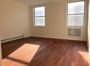 91 Kingsland Ave APT 3, Brooklyn, NY 11222