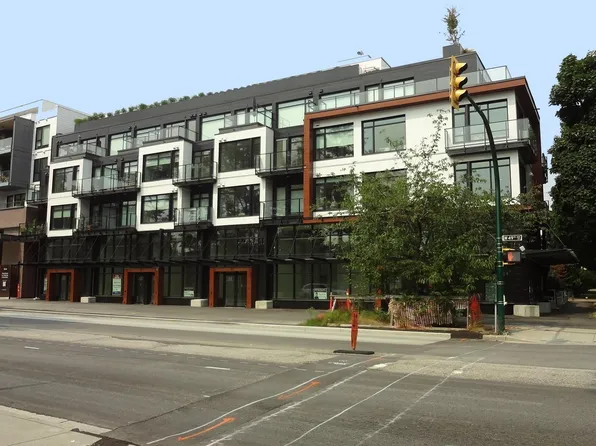 6485 Manitoba St #300, Vancouver, BC V5Y 3X6