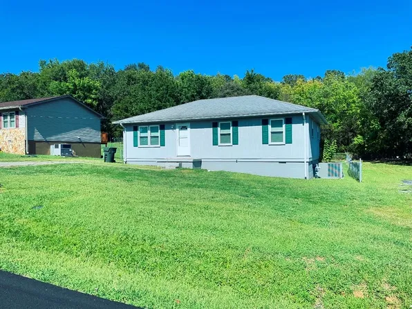 124 Gilkey Dr, Hopkinsville, KY 42240