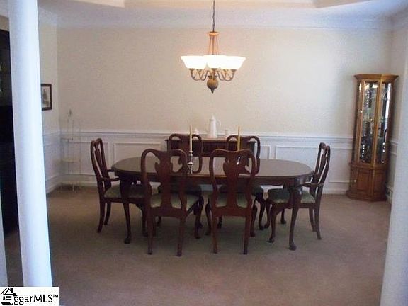5th image of 403 Belgray Ct
