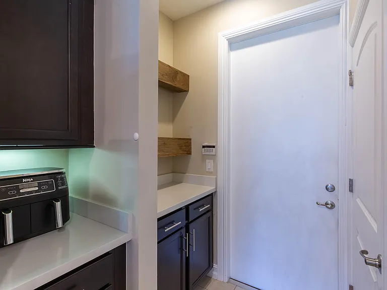 63 Dogwood Ct — Photo 8