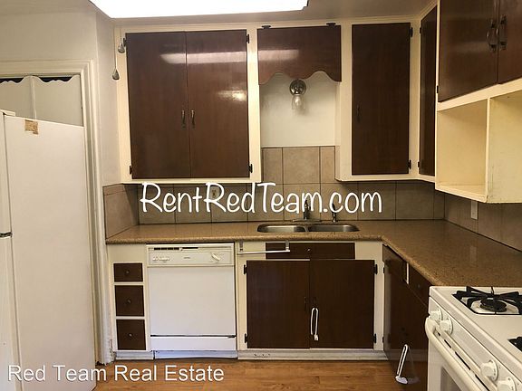 2nd image of 5933 Malvey Ave