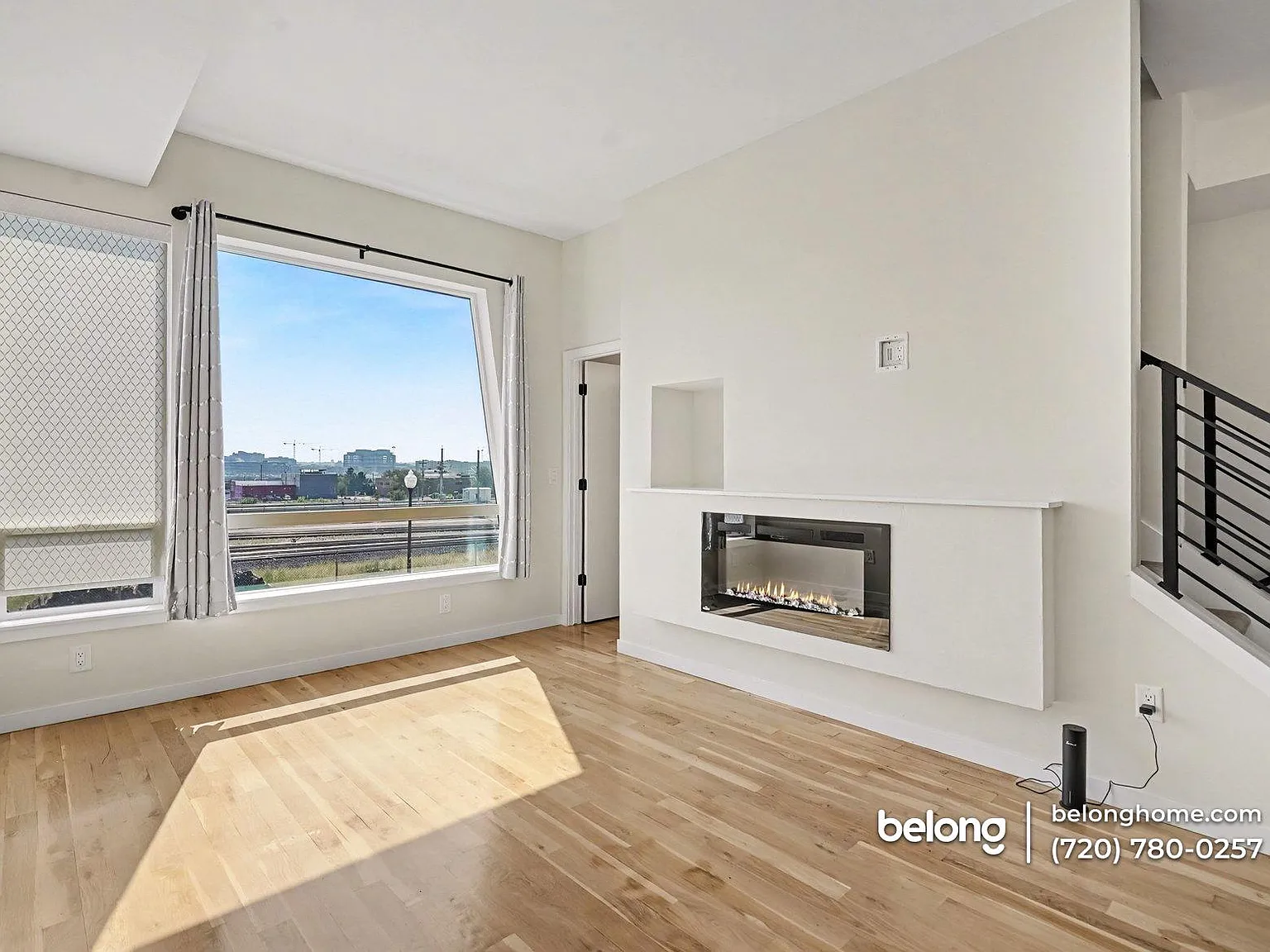 2 bed, 2.5 bath, 1405 sqft, $3,395 — Photo 3