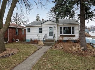 1631 Dale St N, Saint Paul, MN 55117