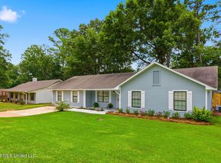 543 Bradford Dr, Brandon, MS 39047