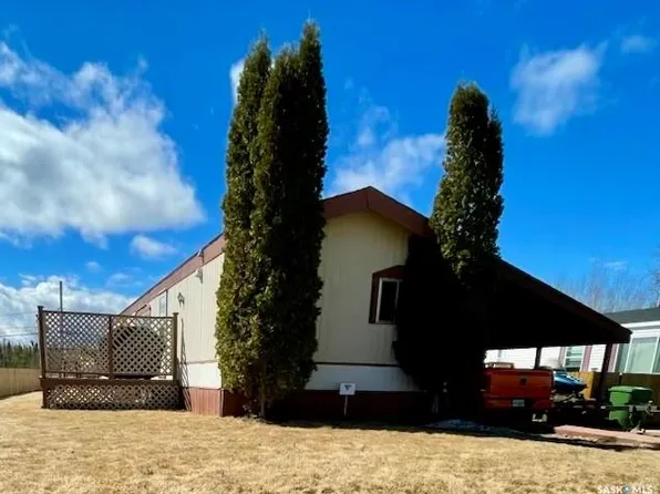 1111 Riese DRIVE, La Ronge, SK S0J 1L0