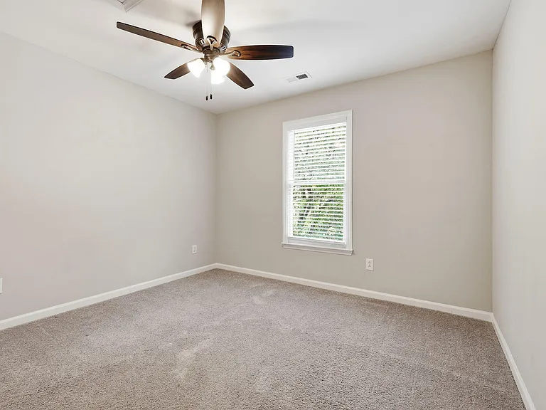 2716 Steeple Run Dr — Photo 26