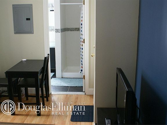 2nd image of 213 W 28th St APT 1