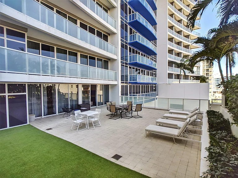 3101 Bayshore Dr #506 — Photo 3