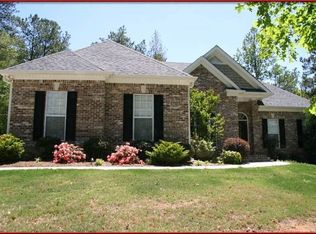 9515 Grande Dr, Winston, GA 30187