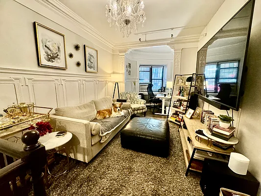 Rented by R New York | media 7