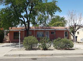 2717 Sierra Dr NE, Albuquerque, NM 87110