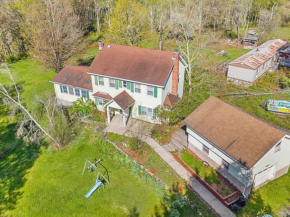 3rd image of 43 Taylor Road