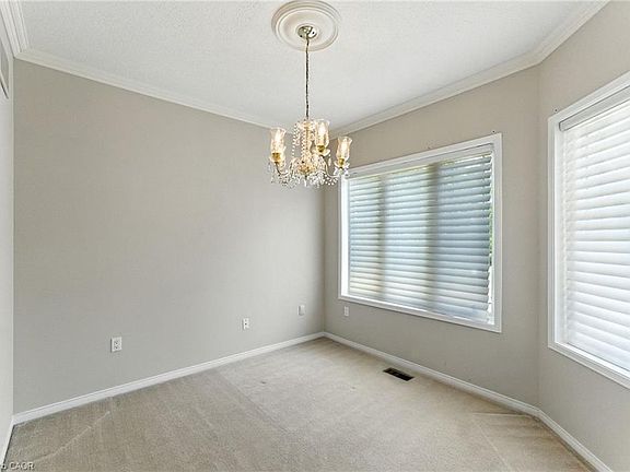 5th image of 40 Wesleyan Ct #6