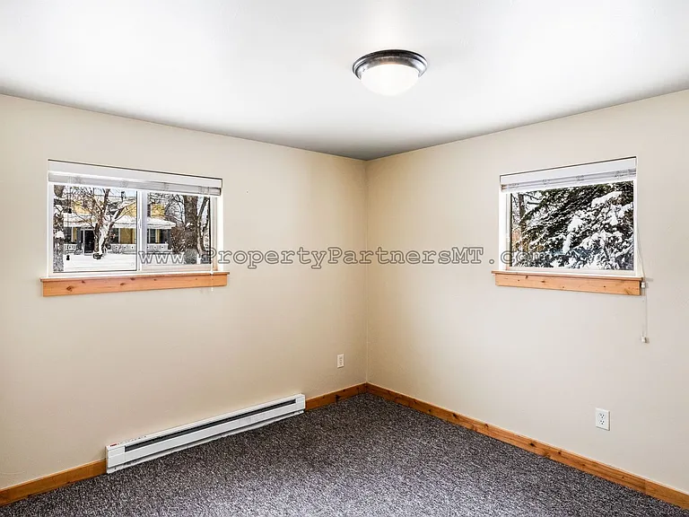 215 N Quaw Blvd — Photo 15