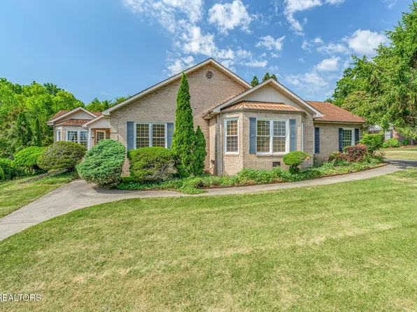 109 Farmington Pl, Clinton, TN 37716