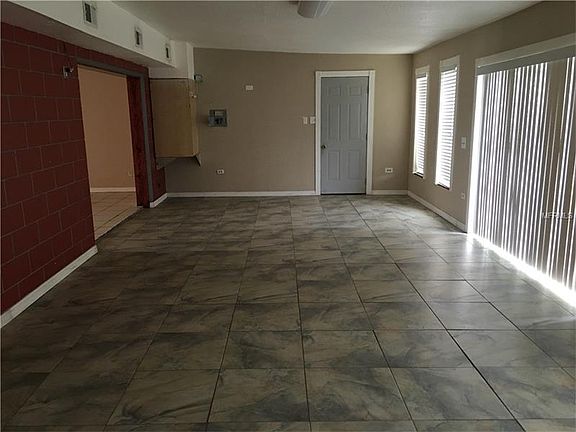 5th image of 2155 Opal Dr