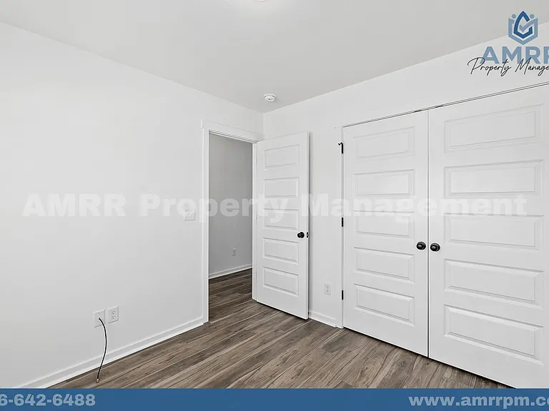 1206 SW 2nd St #1206 — Photo 6